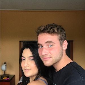 Meet your Posher, Erhan